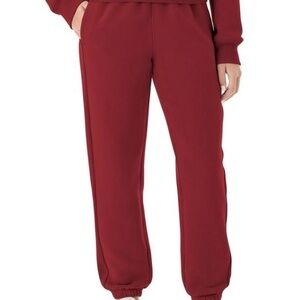 NWT Member’s Mark Fleece Jogger